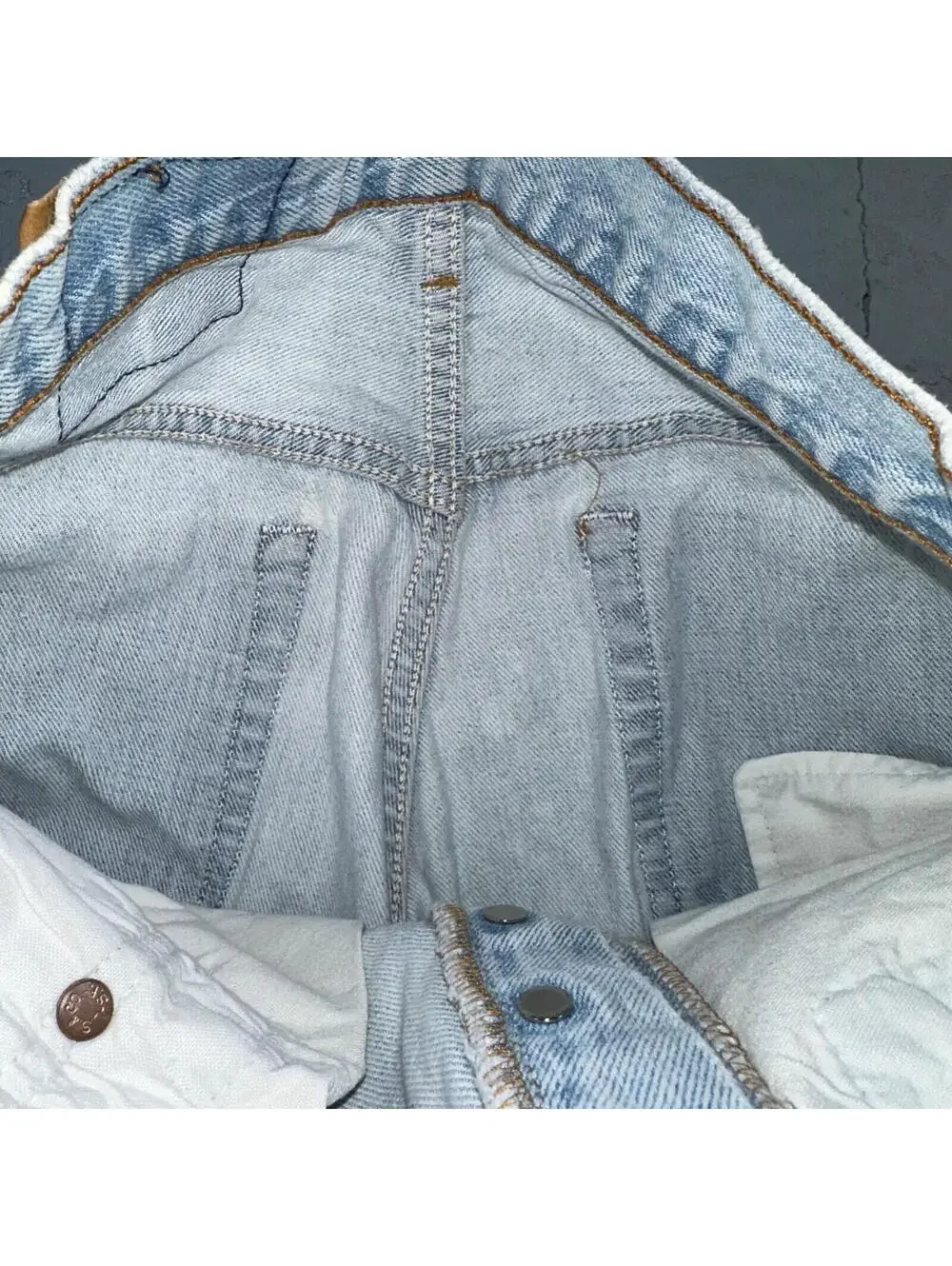 Levis 501 Vintage 90s USA XX Straight Leg Jeans Blue Light Wash 30x34 Act 28x29